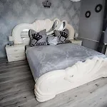 Timeout Royal Apartament Ellar
