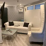 Apartament Timeout Royal *